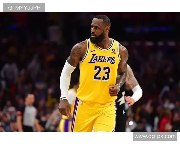 湖记：詹姆斯将出战今天主场对阵快船的比赛